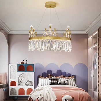 Светлая роскошная спальня хрустальная люстра корона гостиная светлая современная простая детская комната домашний теплый романтический мастер