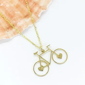 Изготовленное на заказ ожерелье с буквами для женщин Велосипедная подвеска Колье Ожерелья из нержавеющей стали Индивидуальные ювелирные изделия Персонализированные подарки для вечеринок